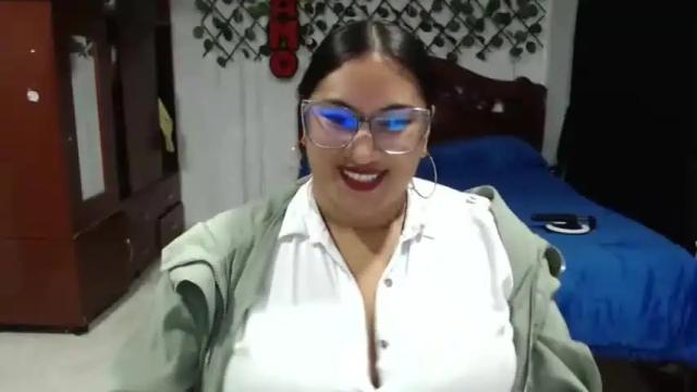 Image 8 of emilylove14 Stream on Chaturbate on 16 months ago