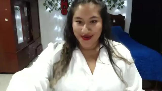 Image 12 of emilylove14 Stream on Chaturbate on 16 months ago