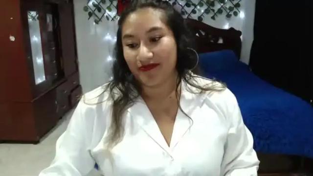 Image 6 of emilylove14 Stream on Chaturbate on 7 months ago