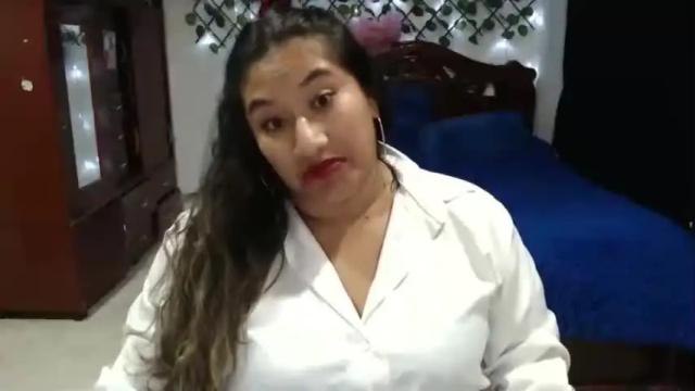 Image 8 of emilylove14 Stream on Chaturbate on 16 months ago