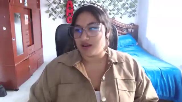 Thumbnail 1, emilylove14's Stream at Chaturbate, 16 months ago