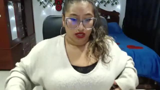 Image 3 of emilylove14 Stream on Chaturbate on 16 months ago