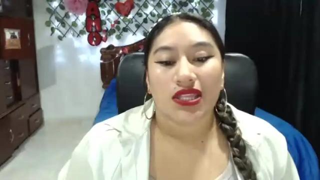 Image 8 of emilylove14 Stream on Chaturbate on 16 months ago