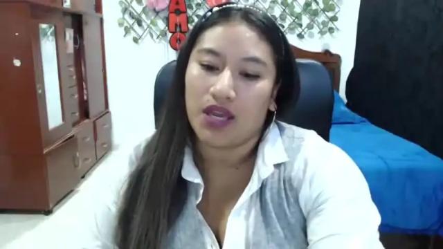 Image 11 of emilylove14 Stream on Chaturbate on 16 months ago
