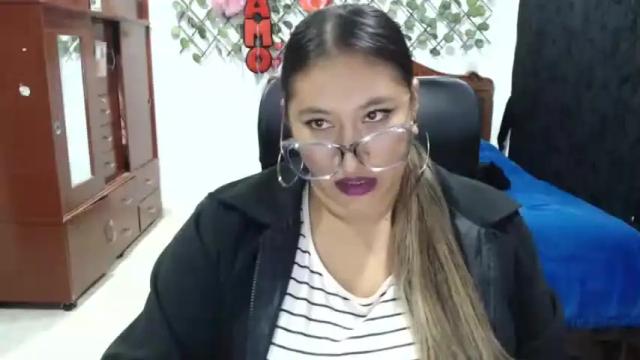 Image 1 of emilylove14 Stream on Chaturbate on 7 months ago