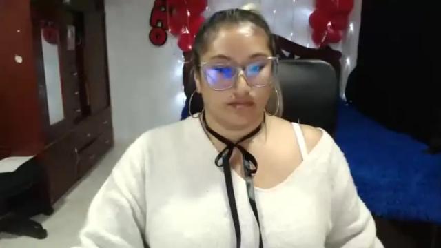 Image 11 of emilylove14 Stream on Chaturbate on 15 months ago