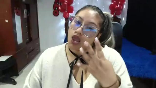 Image 12 of emilylove14 Stream on Chaturbate on 15 months ago