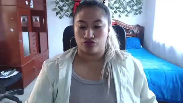 Image 12 of emilylove14 Stream on Chaturbate on 15 months ago