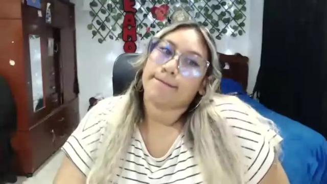 Image 7 of emilylove14 Stream on Chaturbate on 15 months ago
