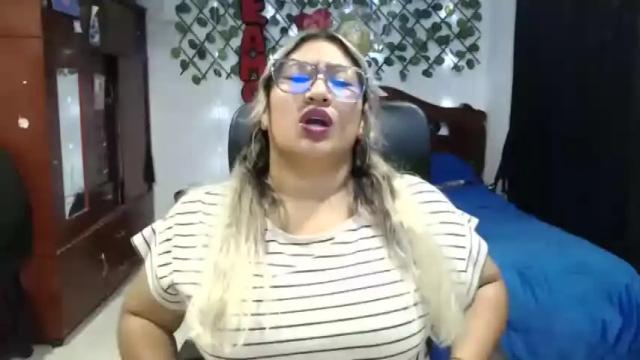 Image 8 of emilylove14 Stream on Chaturbate on 15 months ago