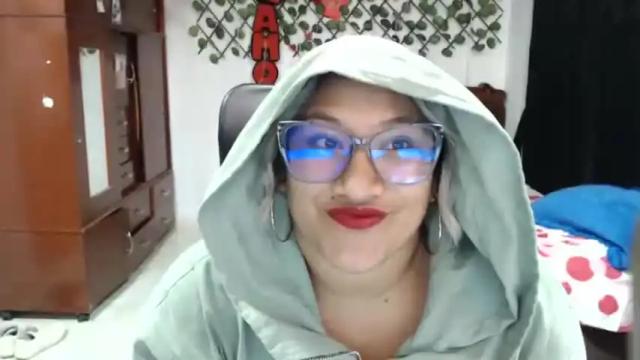 Image 10 of emilylove14 Stream on Chaturbate on 14 months ago