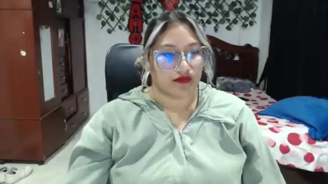 Thumbnail 2, emilylove14's Stream at Chaturbate, 14 months ago