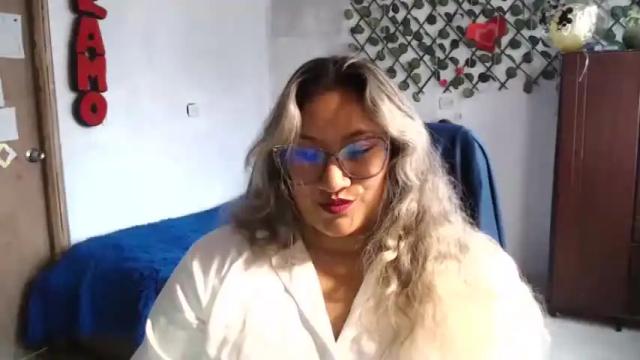 Thumbnail 2, emilylove14's Stream at Chaturbate, 14 months ago