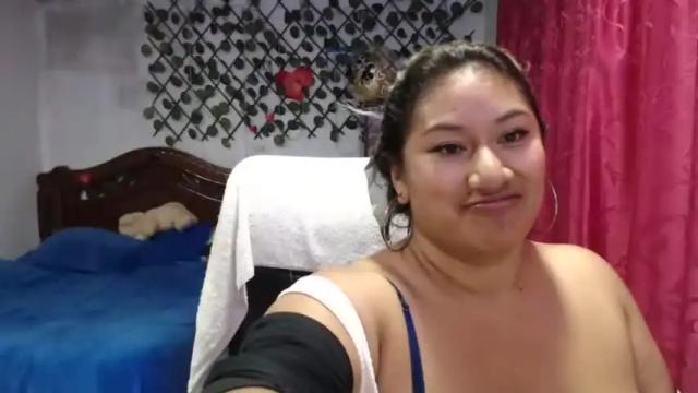 Image 6 of emilylove14 Stream on Chaturbate on 14 months ago