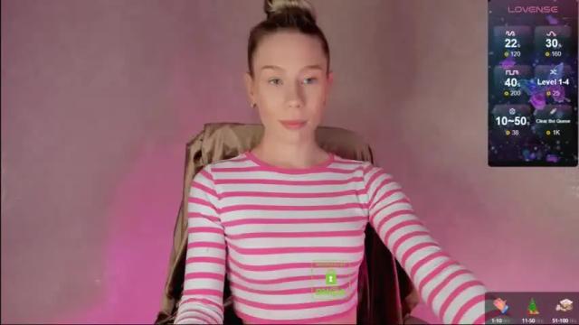 Image 4 of emilylove999 Stream on Chaturbate on 16 months ago