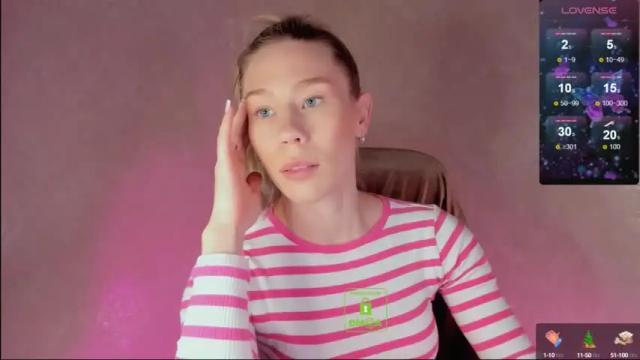 Image 7 of emilylove999 Stream on Chaturbate on 16 months ago