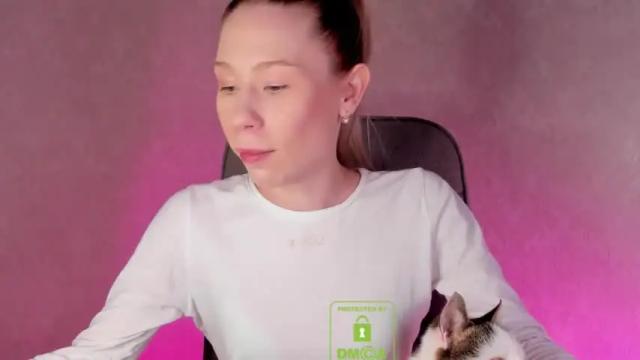 Thumbnail 3, emilylove999's Stream at Chaturbate, 15 months ago
