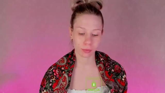 Image 2 of emilylove999 Stream on Chaturbate on 14 months ago