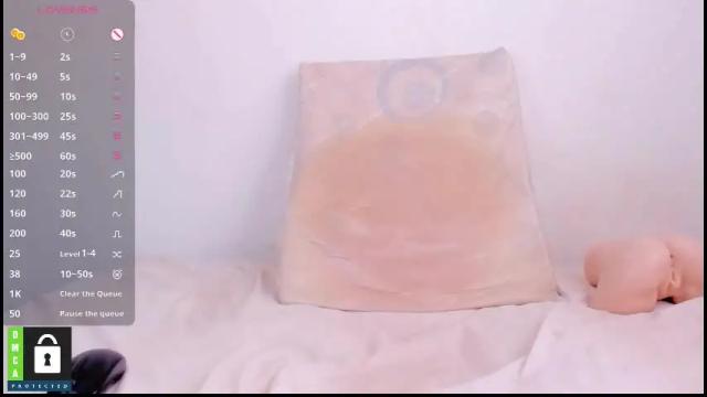 Image 11 of emilymichaels Stream on Chaturbate on 1 month ago