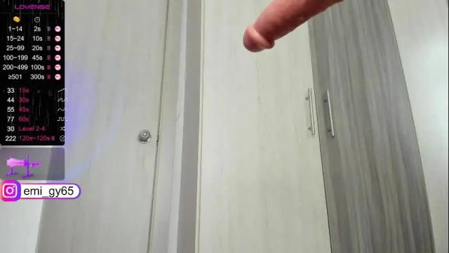 Image 4 of emilyn_grey Stream on Chaturbate on 1 month ago