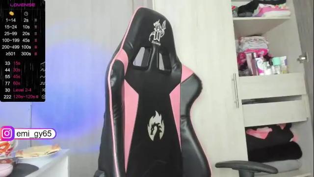 Thumbnail 1, emilyn_grey's Stream at Chaturbate, 1 month ago