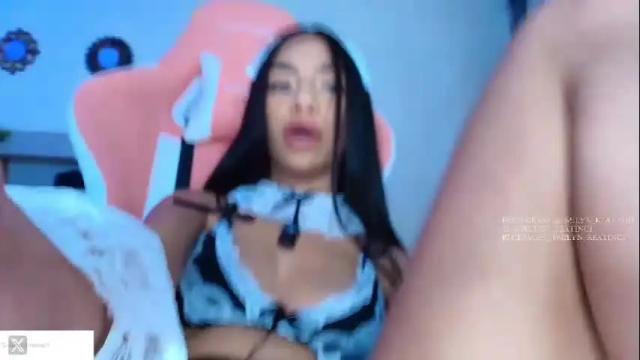 Image 6 of emilyn_keatting Stream on Chaturbate on 2 months ago