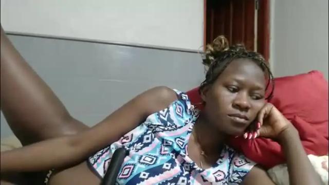 Image 8 of emilyposha Stream on Chaturbate on 7 days ago