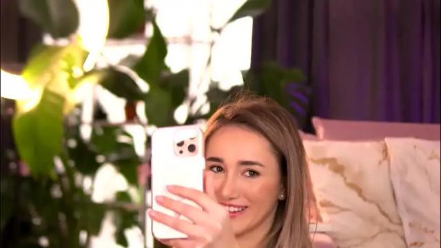 Thumbnail 2, emilyraymont's Stream at Chaturbate, 29 days ago