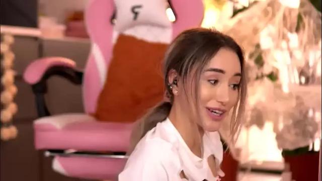 Thumbnail 3, emilyraymont's Stream at Chaturbate, 8 days ago