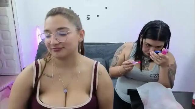 Thumbnail 2, emilyriskhot's Stream at Chaturbate, 19 days ago