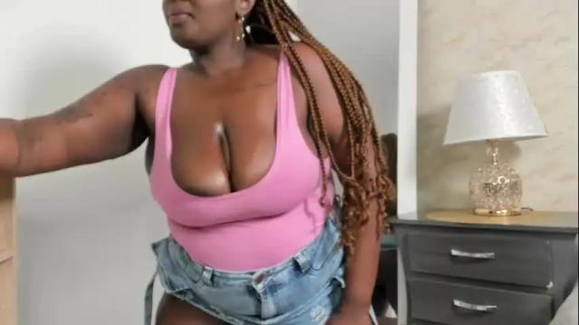 Image 10 of emilyrojas Stream on Chaturbate on 1 month ago