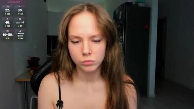Image 11 of emilyrosie Stream on Chaturbate on 1 month ago