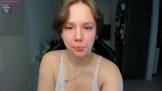 Image 11 of emilyrosie Stream on Chaturbate on 1 month ago