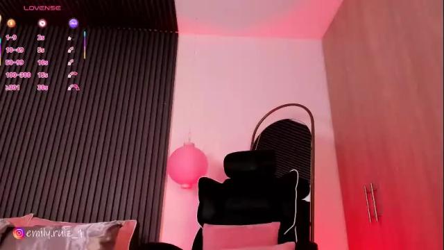 Image 2 of emilyruiz1 Stream on Chaturbate on 9 days ago