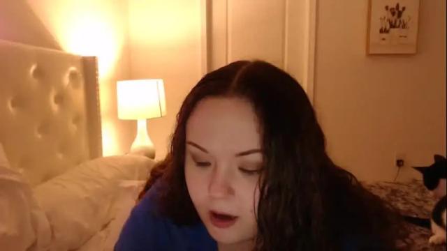 Image 10 of emilysgotissues Stream on Chaturbate on 17 months ago