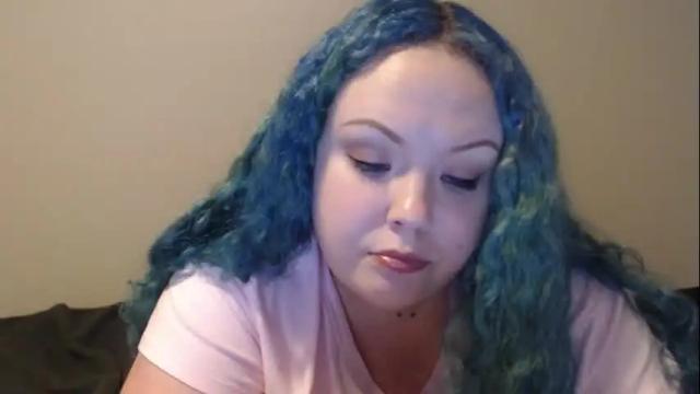 Image 3 of emilysgotissues Stream on Chaturbate on 2 months ago