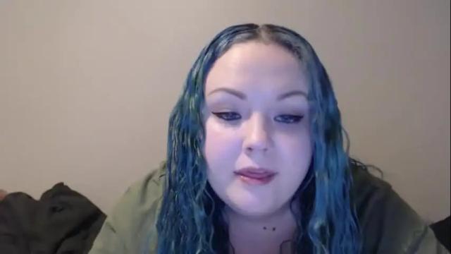 Image 2 of emilysgotissues Stream on Chaturbate on 1 month ago