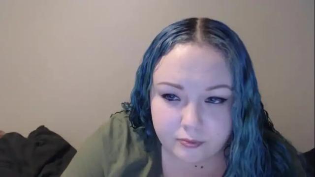 Image 3 of emilysgotissues Stream on Chaturbate on 1 month ago