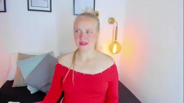 Image 12 of emilysumer Stream on Chaturbate on 8 days ago
