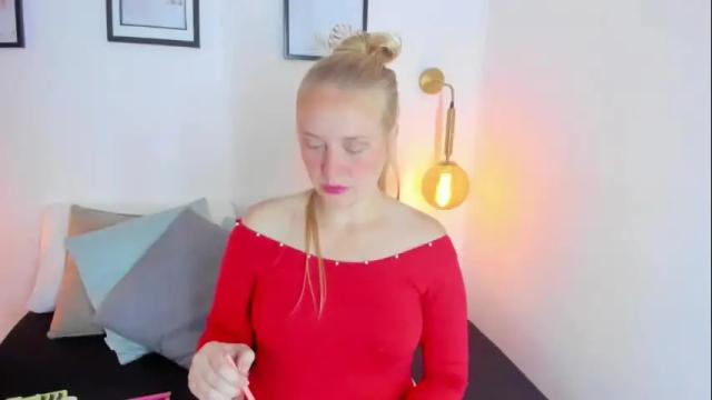 Image 8 of emilysumer Stream on Chaturbate on 8 days ago