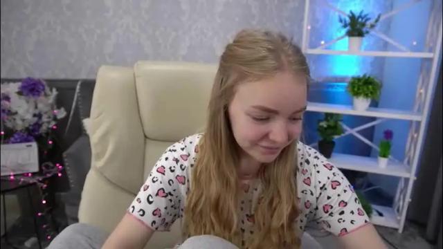 Thumbnail 3, emilysunshines's Stream at Chaturbate, 1 month ago