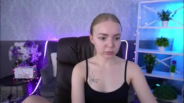 Thumbnail 1, emilysunshines's Stream at Chaturbate, 1 month ago