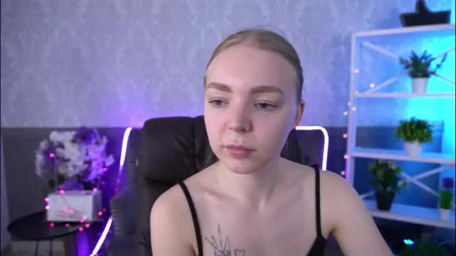 Image 6 of emilysunshines Stream on Chaturbate on 1 month ago