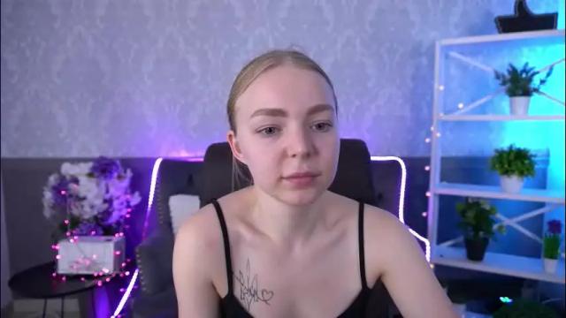 Image 8 of emilysunshines Stream on Chaturbate on 1 month ago