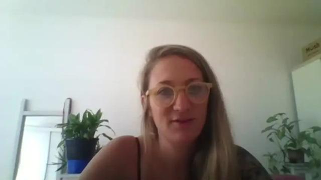 Image 10 of emilytattoo10 Stream on Chaturbate on 22 months ago