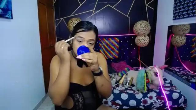 Image 3 of emilytssweet Stream on Chaturbate on 1 month ago