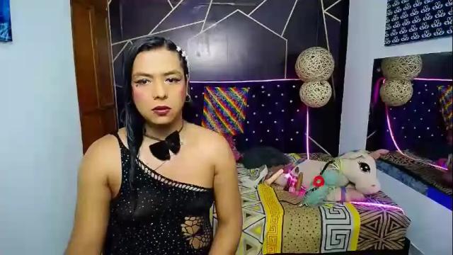 Image 10 of emilytssweet Stream on Chaturbate on 20 days ago
