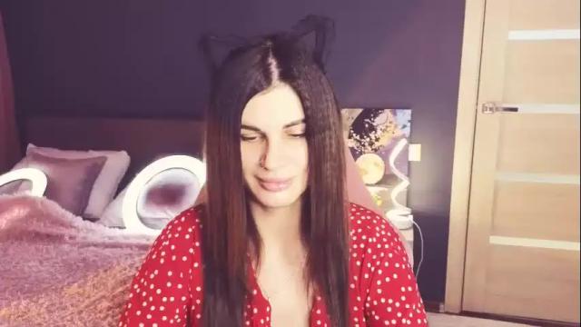 Image 4 of emilytucker Stream on Chaturbate on 1 month ago