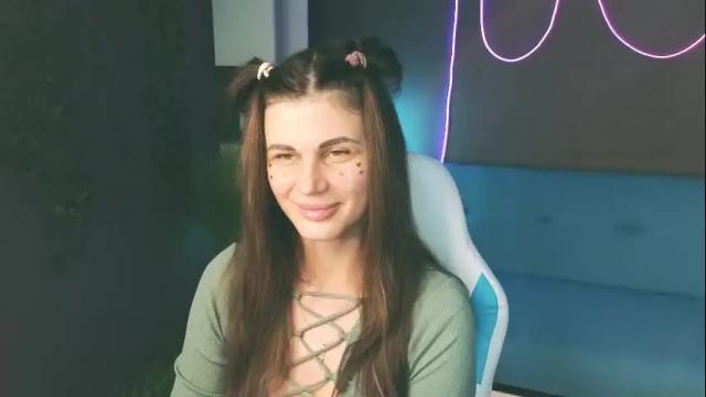 Image 11 of emilytucker Stream on Chaturbate on 1 month ago