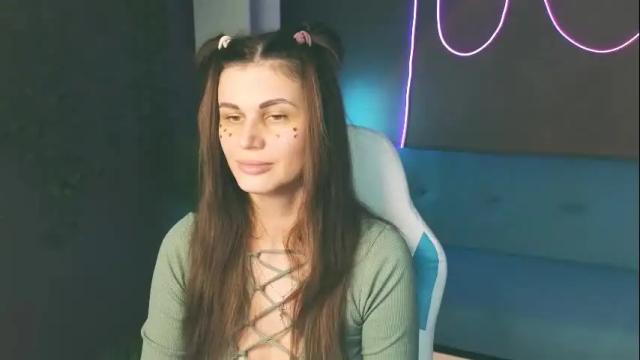 Image 7 of emilytucker Stream on Chaturbate on 1 month ago